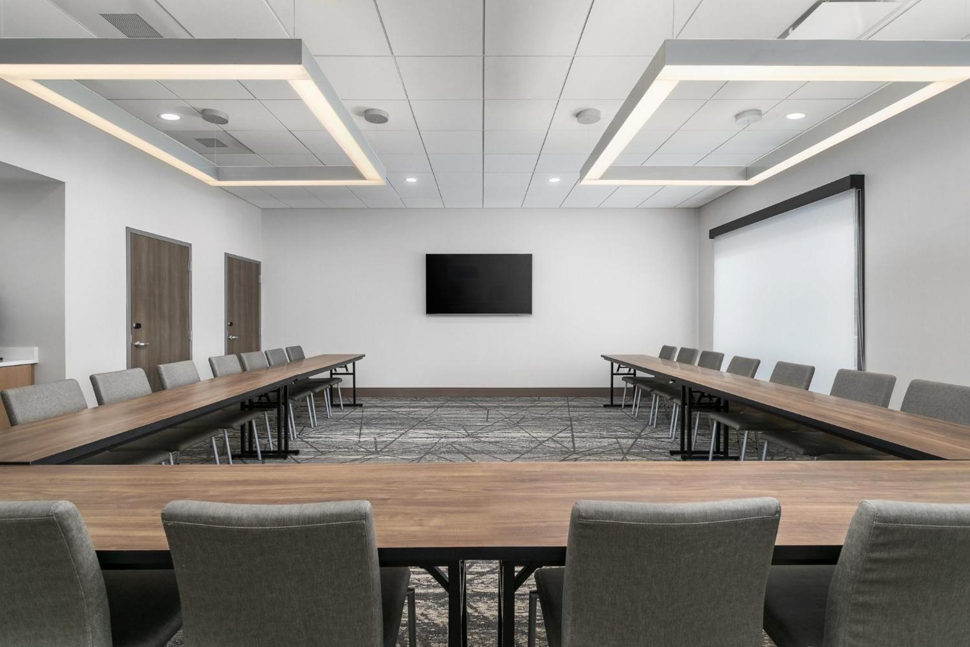 Holiday Inn Express Chattanooga - Hamilton Place Екстериор снимка
