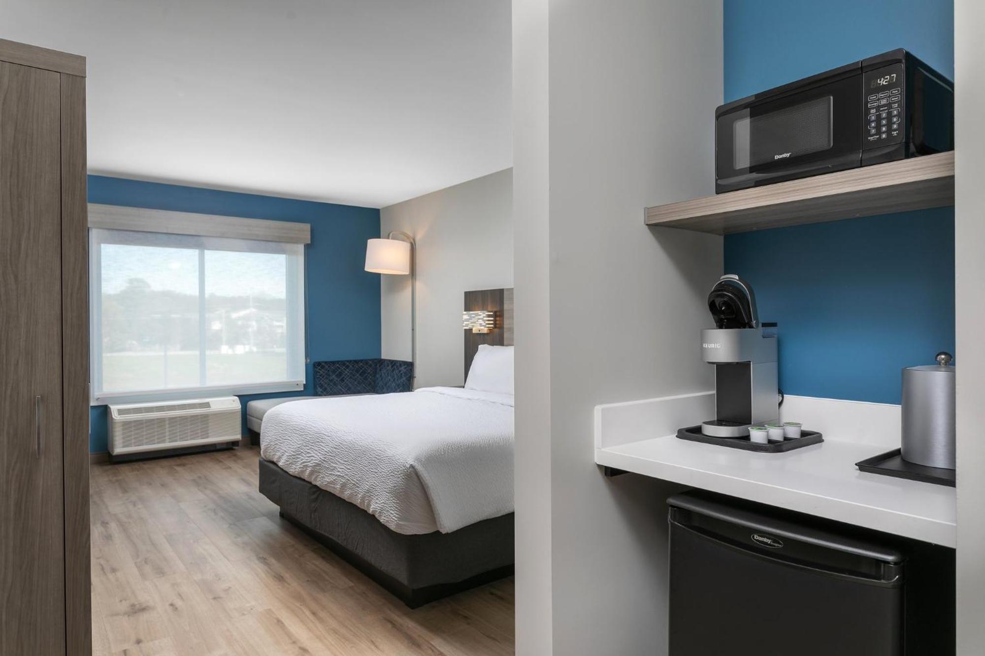 Holiday Inn Express Chattanooga - Hamilton Place Екстериор снимка