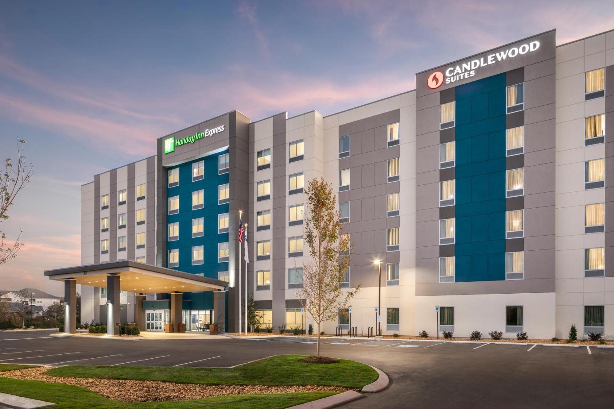 Holiday Inn Express Chattanooga - Hamilton Place Екстериор снимка